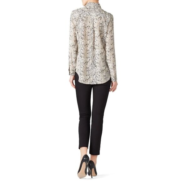 NWOT EQUIPMENT Slim Signature Python 100% Silk Crepe Button Up Shirt, Size XS - Picture 3 of 15